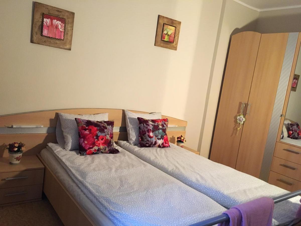 Kara Apartman Odorheiu Secuiesc Exterior photo