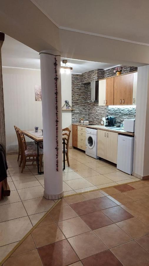 Kara Apartman Odorheiu Secuiesc Exterior photo